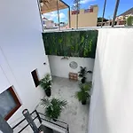 شقة Euphorbia لوس سيلوس
